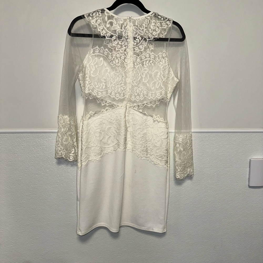 NWT NEW Wedding Women Carolina Dress, Size L, White lace short long sleeve party - Picture 14 of 16